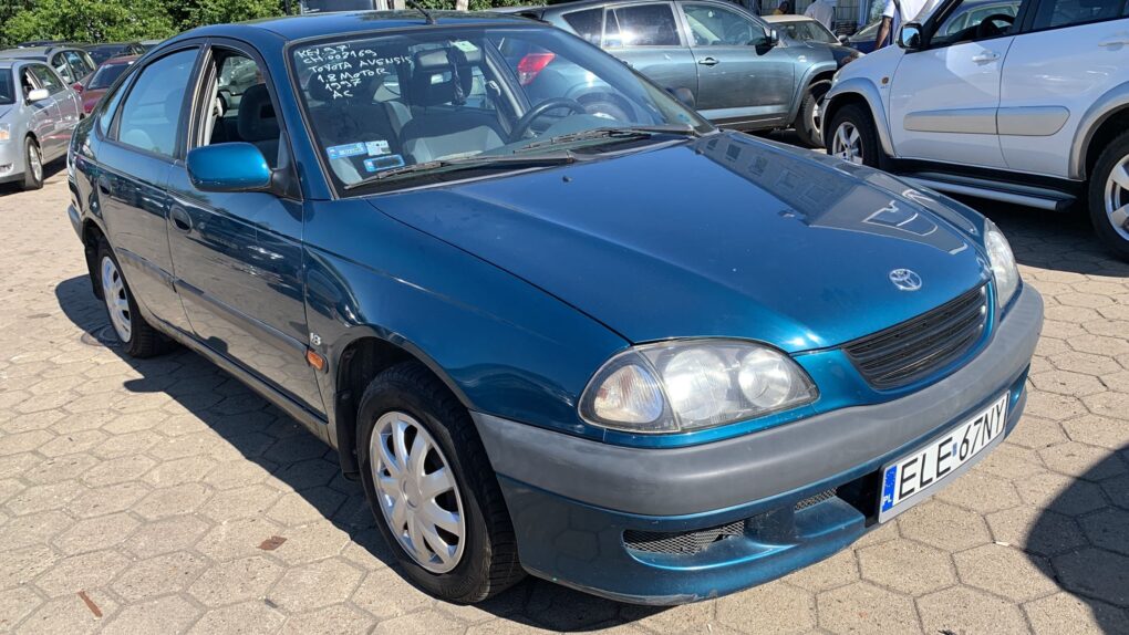 Toyota Avensis 1.8