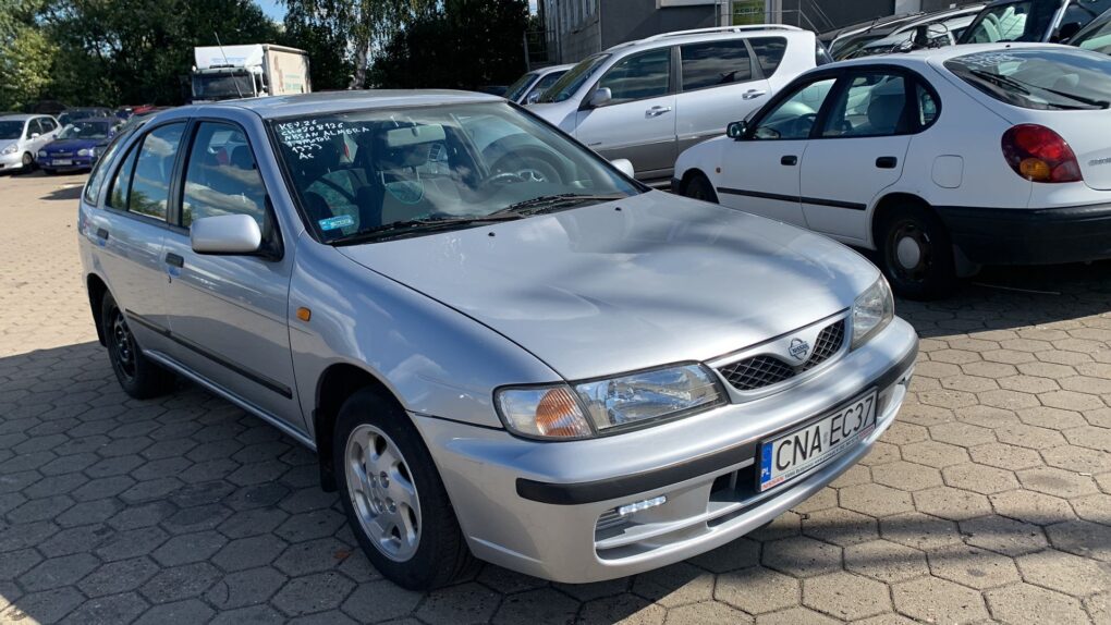 Nissan Almera 1.4