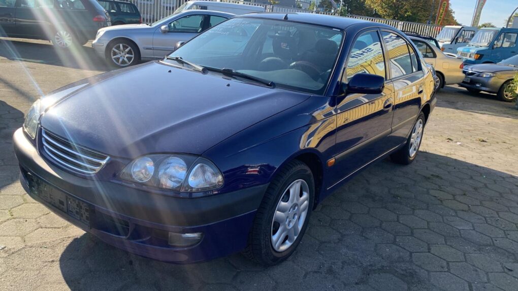 Toyota Avensis 1.8