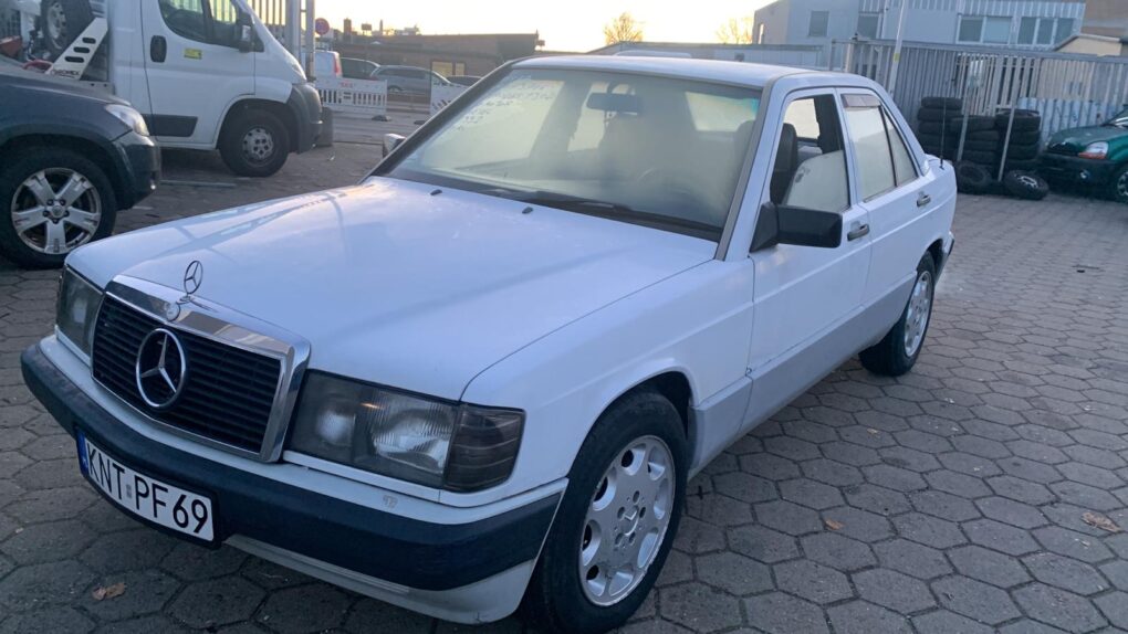 Mercedes 190