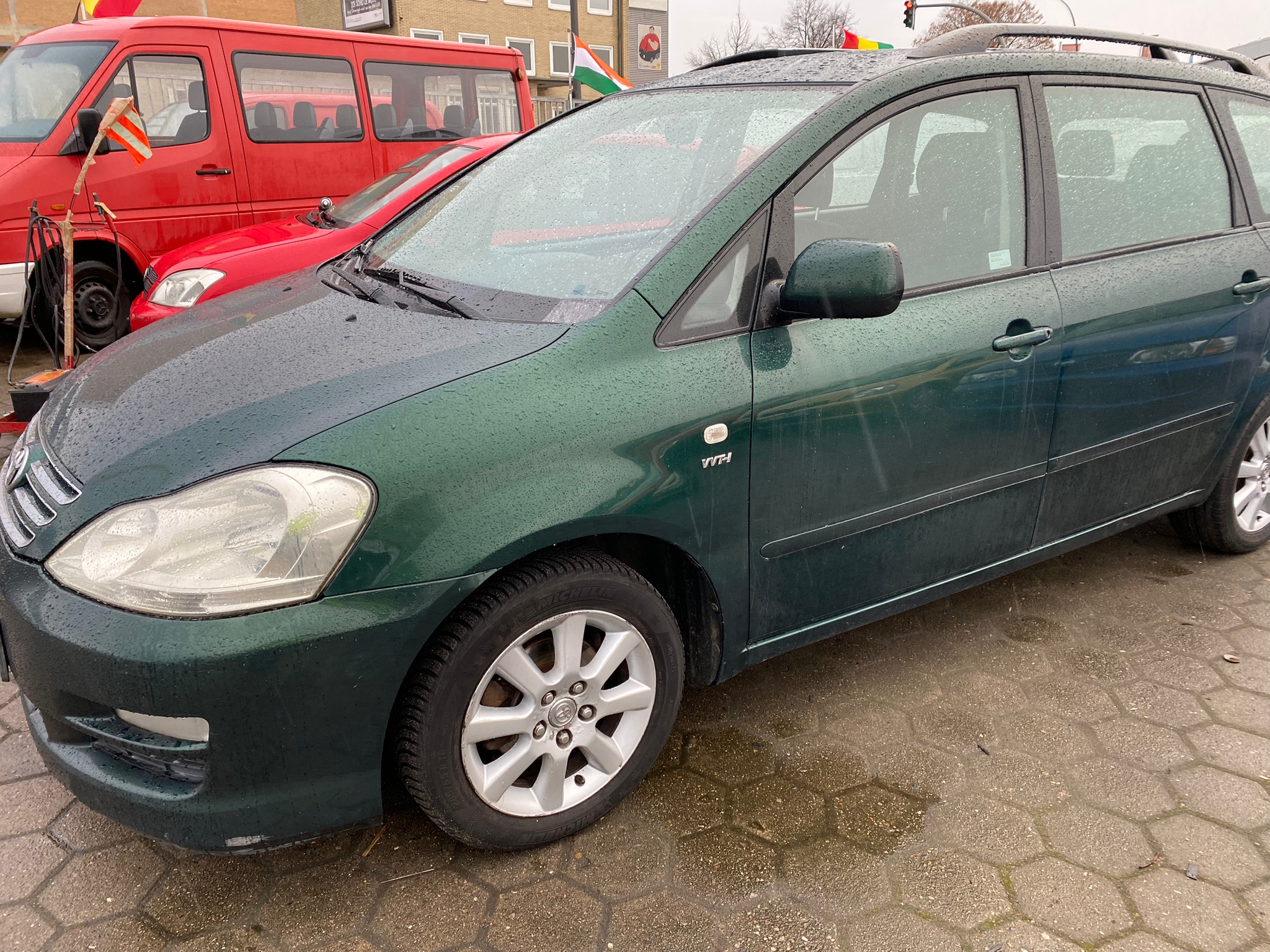 Toyota Avensis Verso