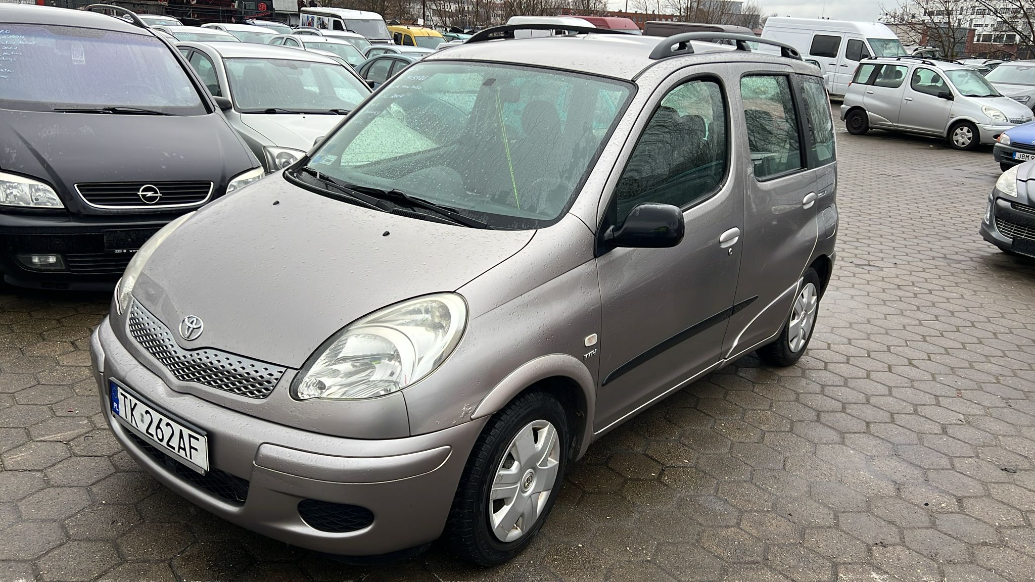 Toyota Yaris Verso