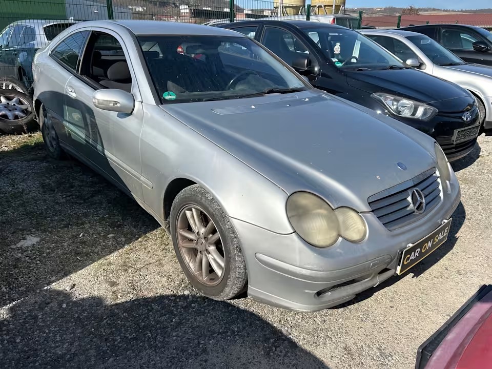 Mercedes C220