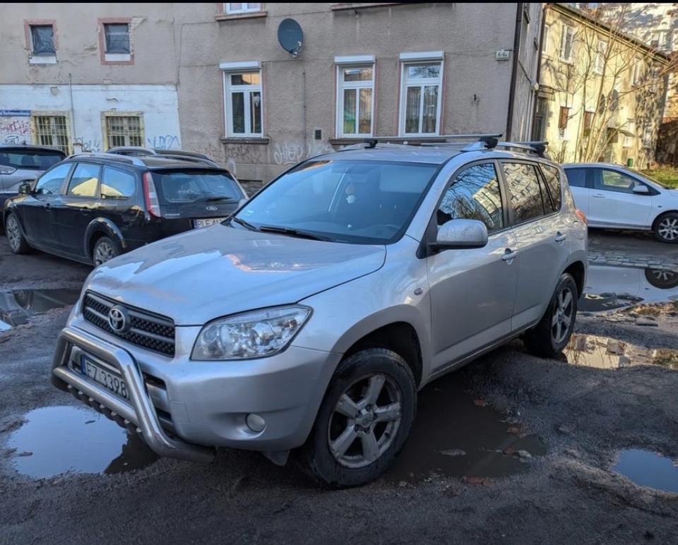 Toyota Rav 4