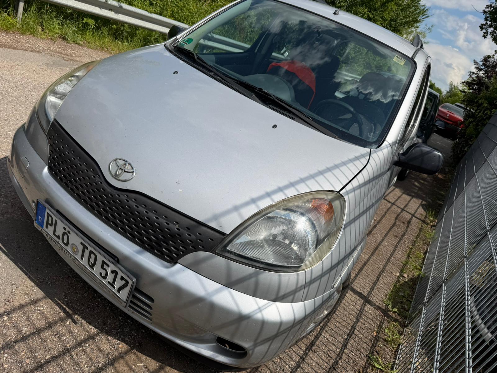 Toyota Yaris Verso