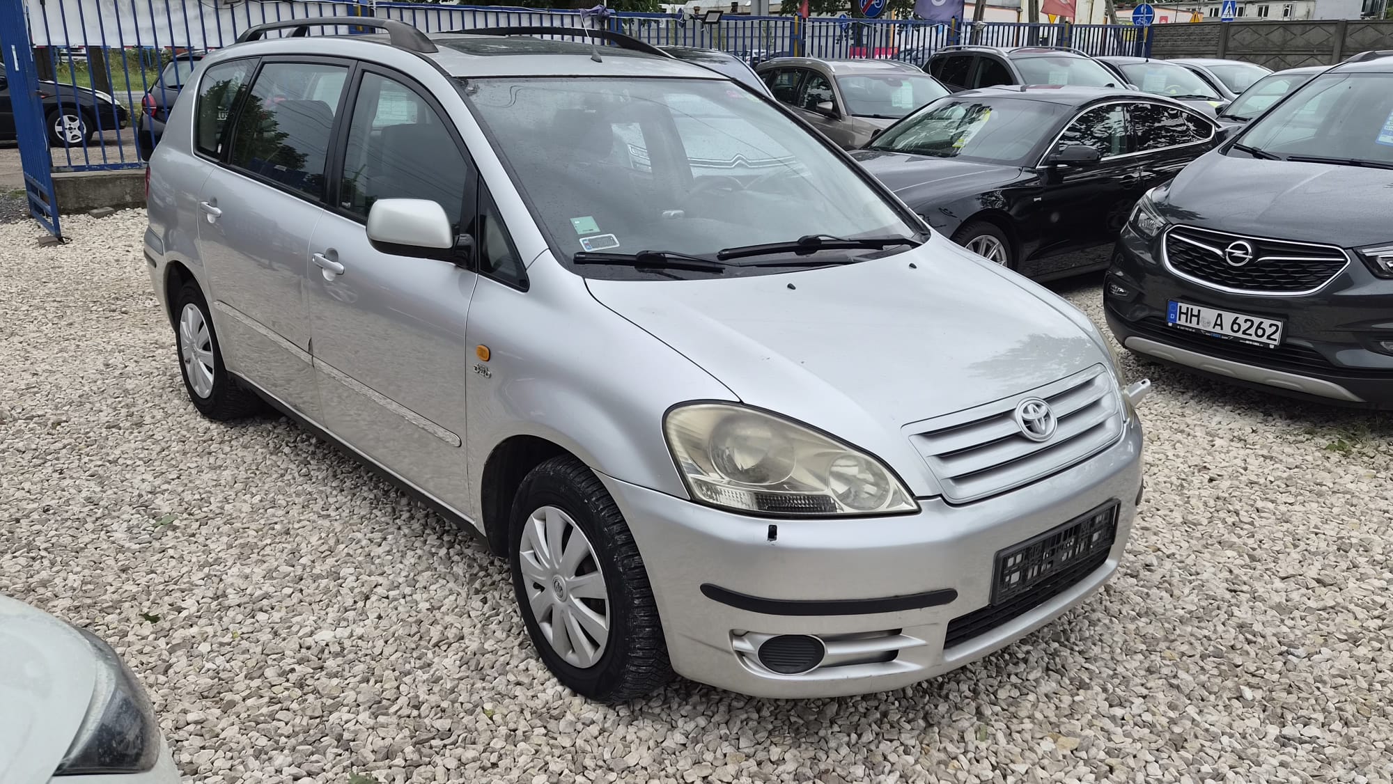 Toyota Avensis Verso