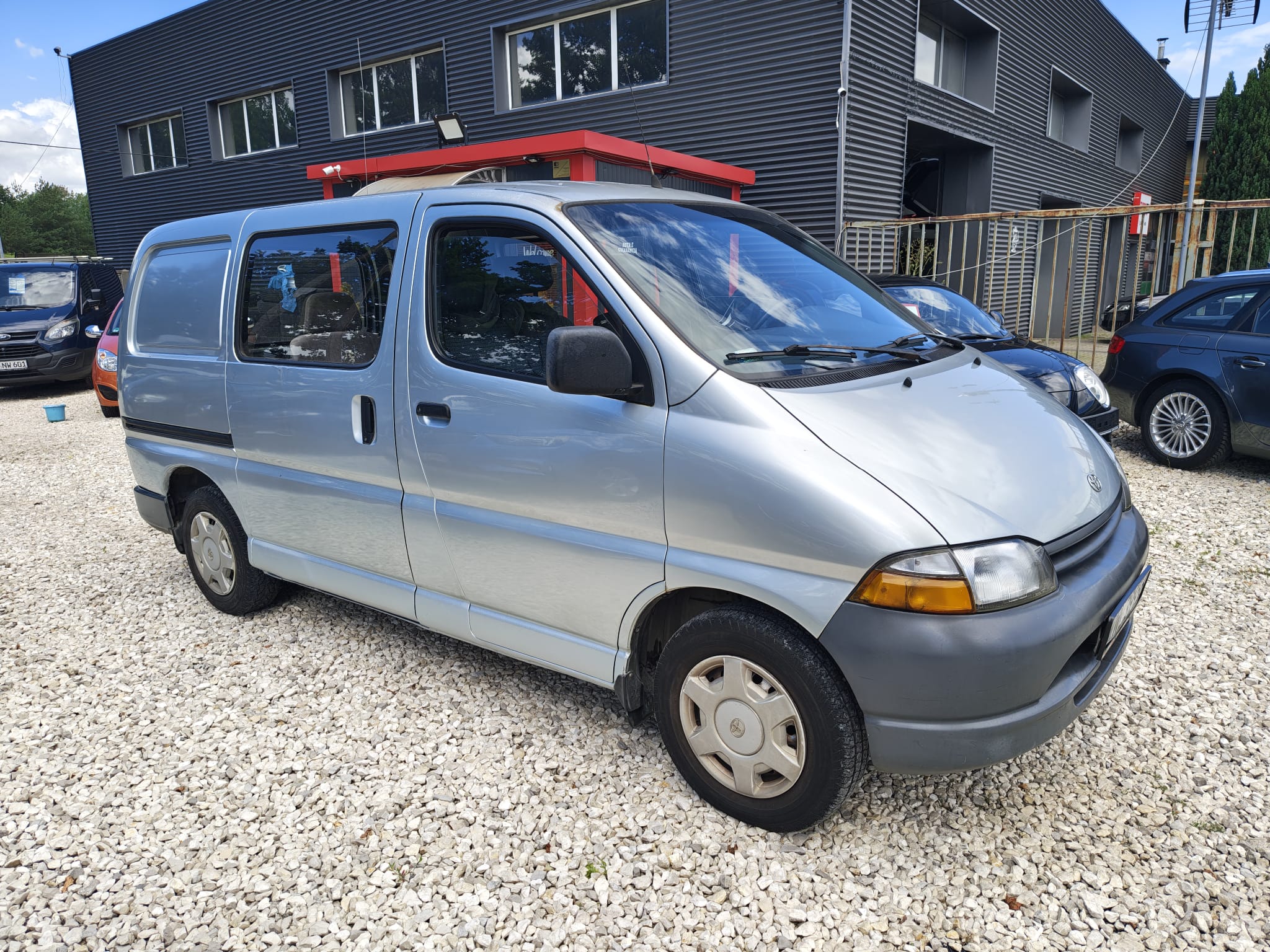 Toyota Hiace