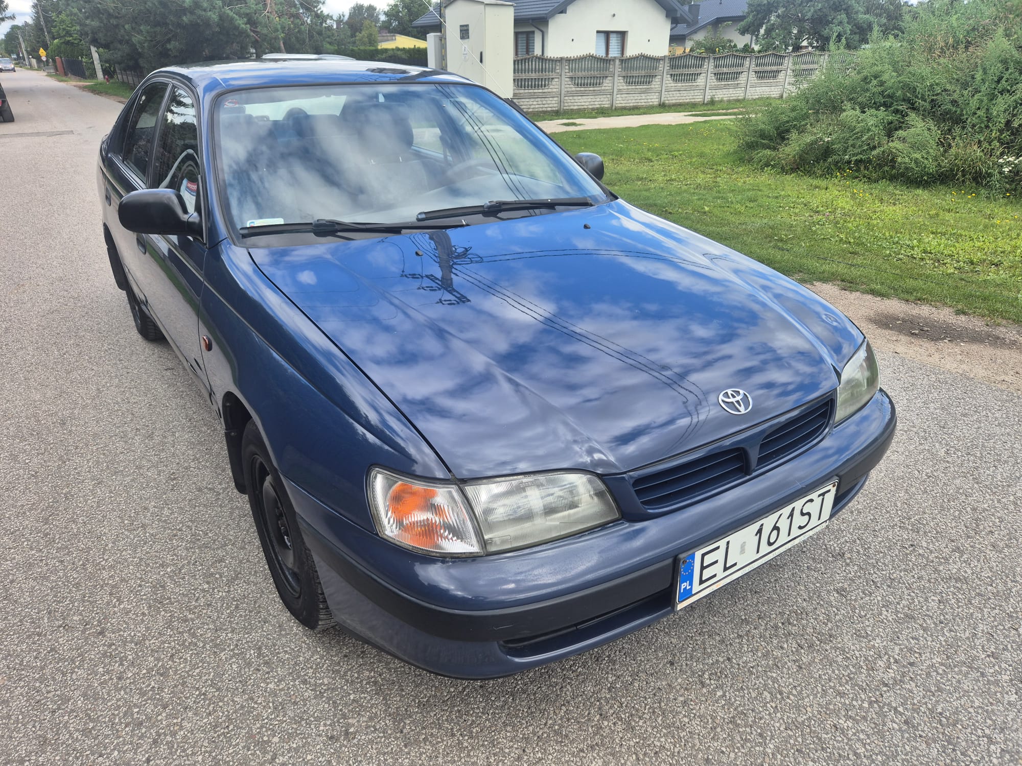 Toyota Carina 1.6