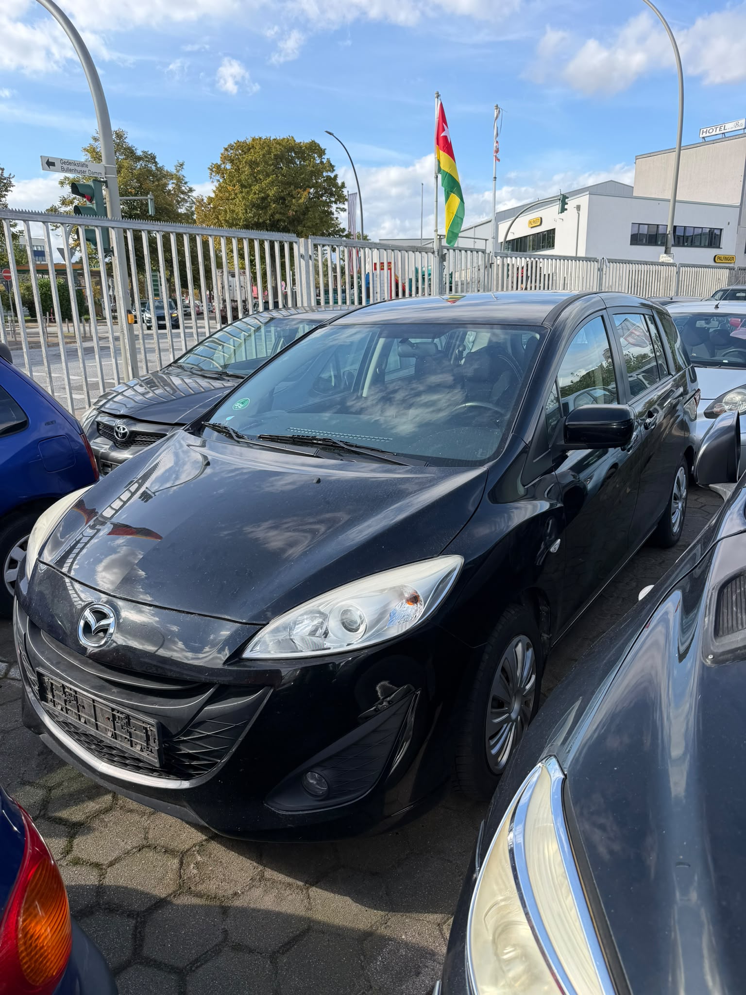 Mazda 5